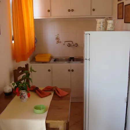 Kapnisi * Vasilikí